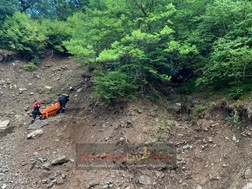 Δύο αδέρφια νεκρά σε γκρεμό μετά από προσκύνημα στην Παναγία Σπηλιά